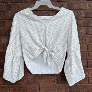 Lavender Field Front Tie with Flair Sleeve Linen Blouse Sz M